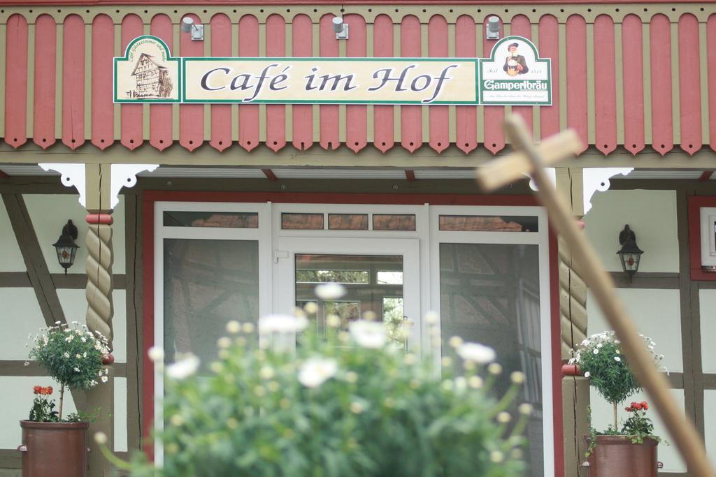 Hotel Café im Hof Streufdorf Exterior foto